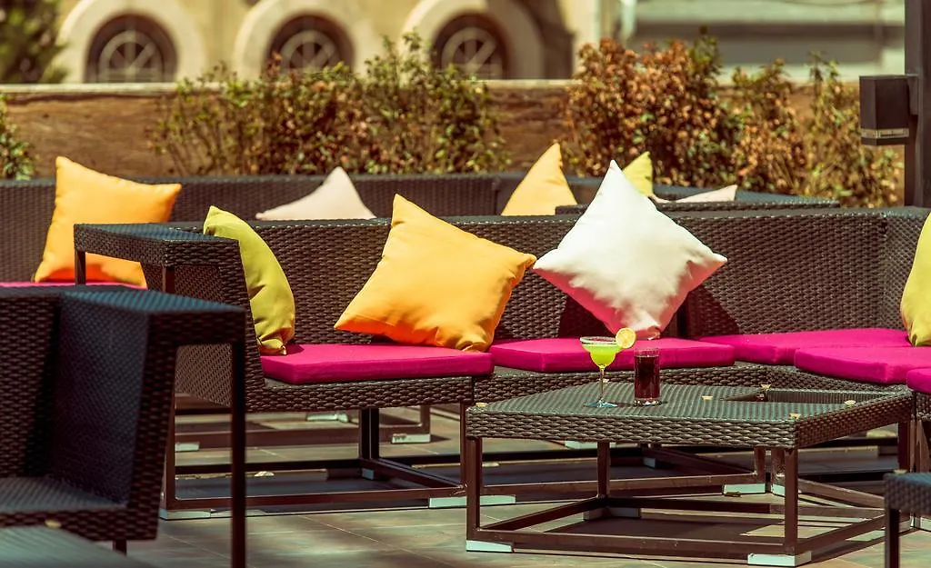 Ramada Hotel And Suites Баку