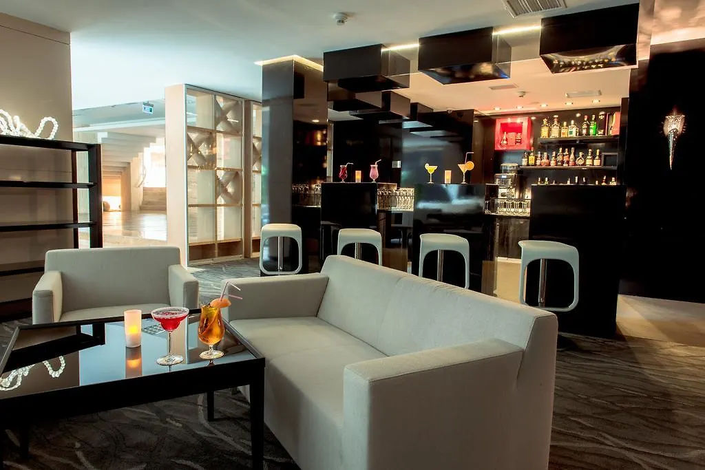 Ramada Hotel And Suites Baku