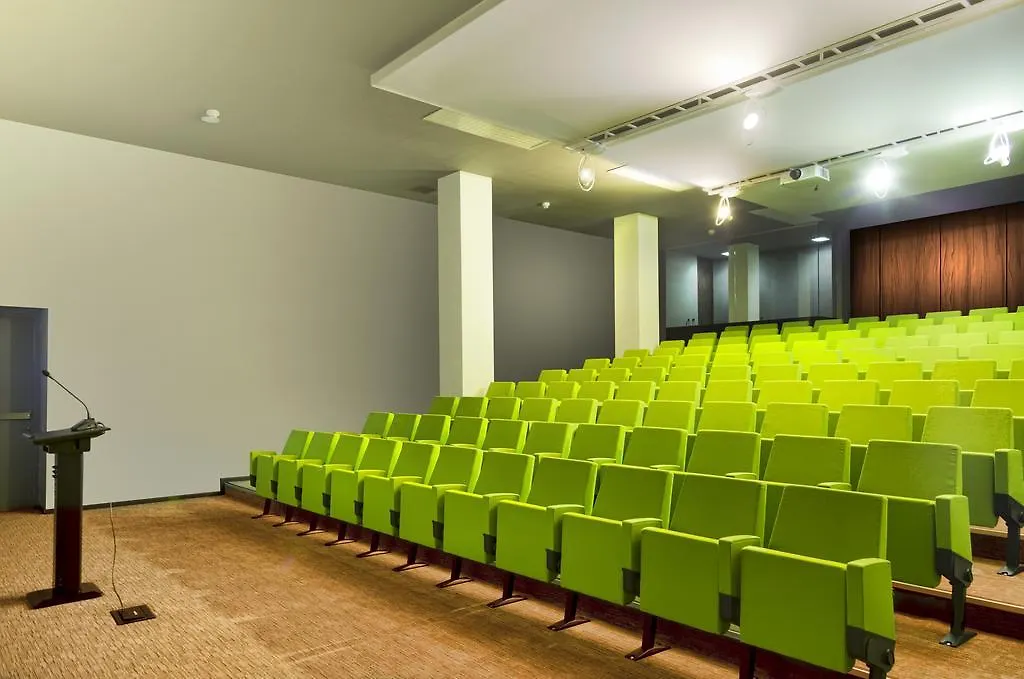 Ramada Hotel And Suites Baku