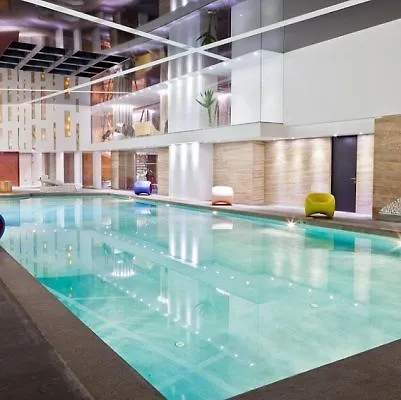 Ramada Hotel And Suites Baku 5*,
