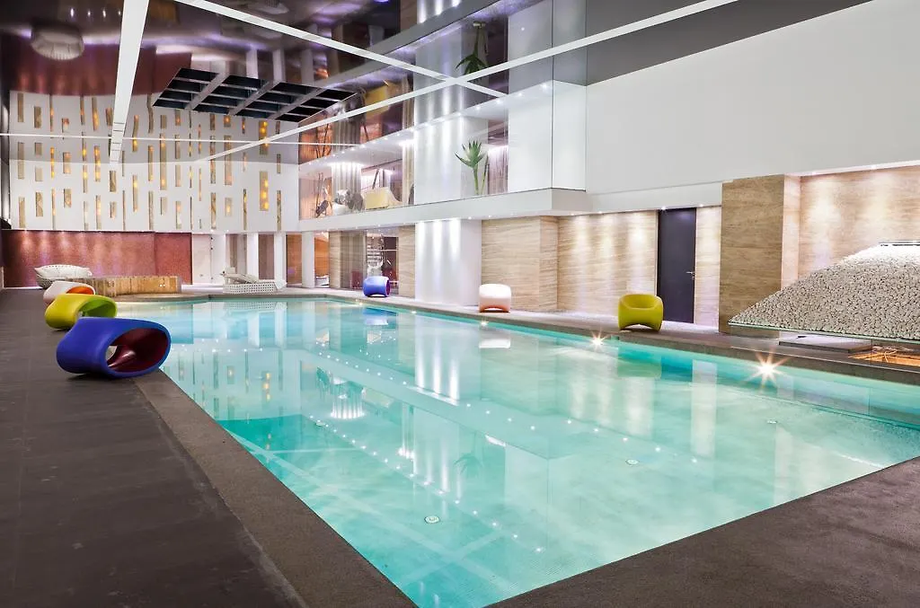 Ramada Hotel And Suites Baku